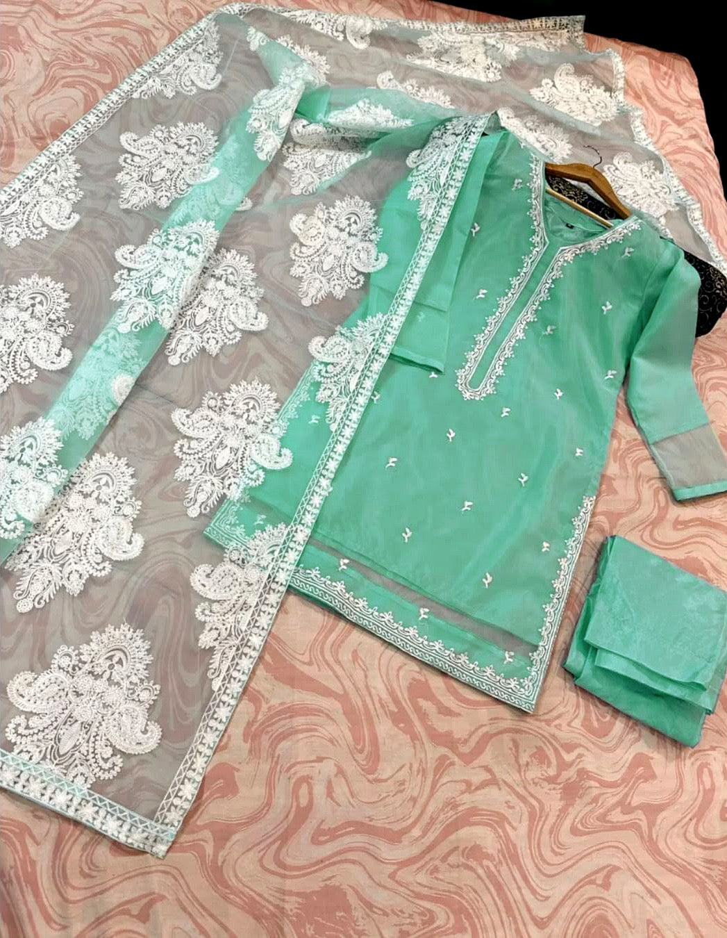 Heavy White Allover Embroidered Dupatta With Emb Shirt And Trouser 3Pcs ❤️❤️❤️