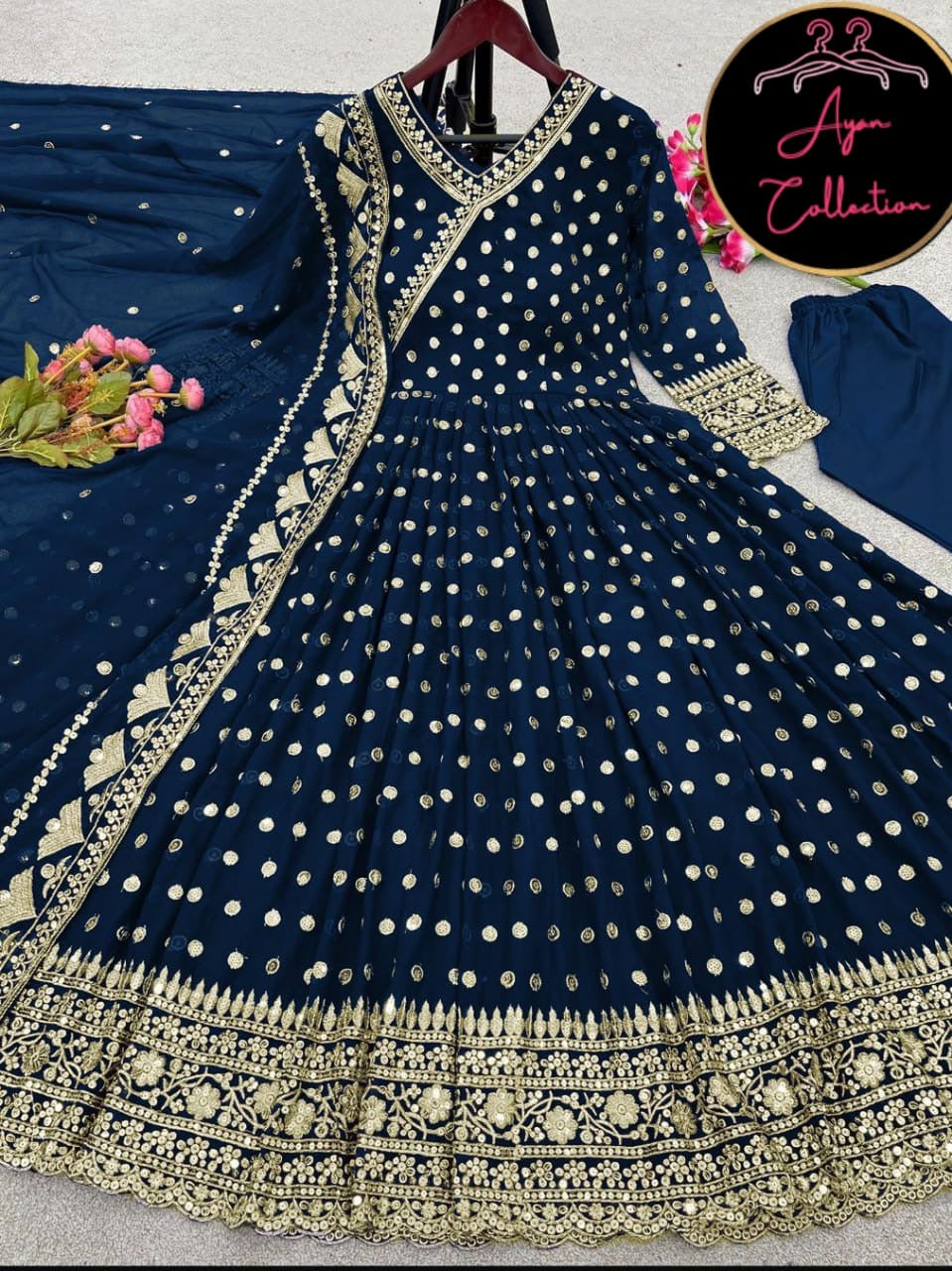 👗Eid Collection 2025: an elegant Angrakha Style Heavy Border Maxi with Neck Embroidery, paired with a beautifully embroidered Dupatta 🌙