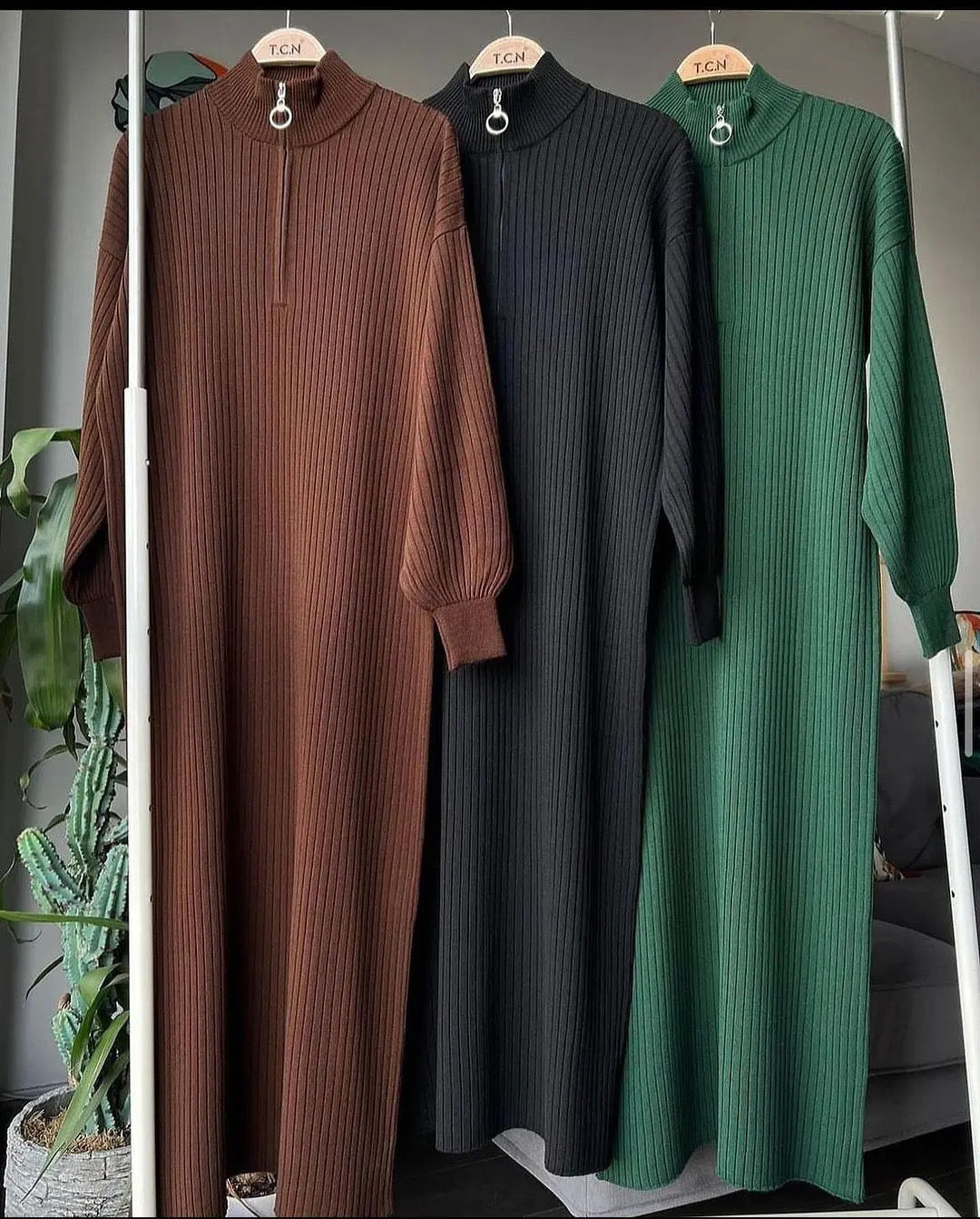 Zip Long Bodycone Dress 👗🦋