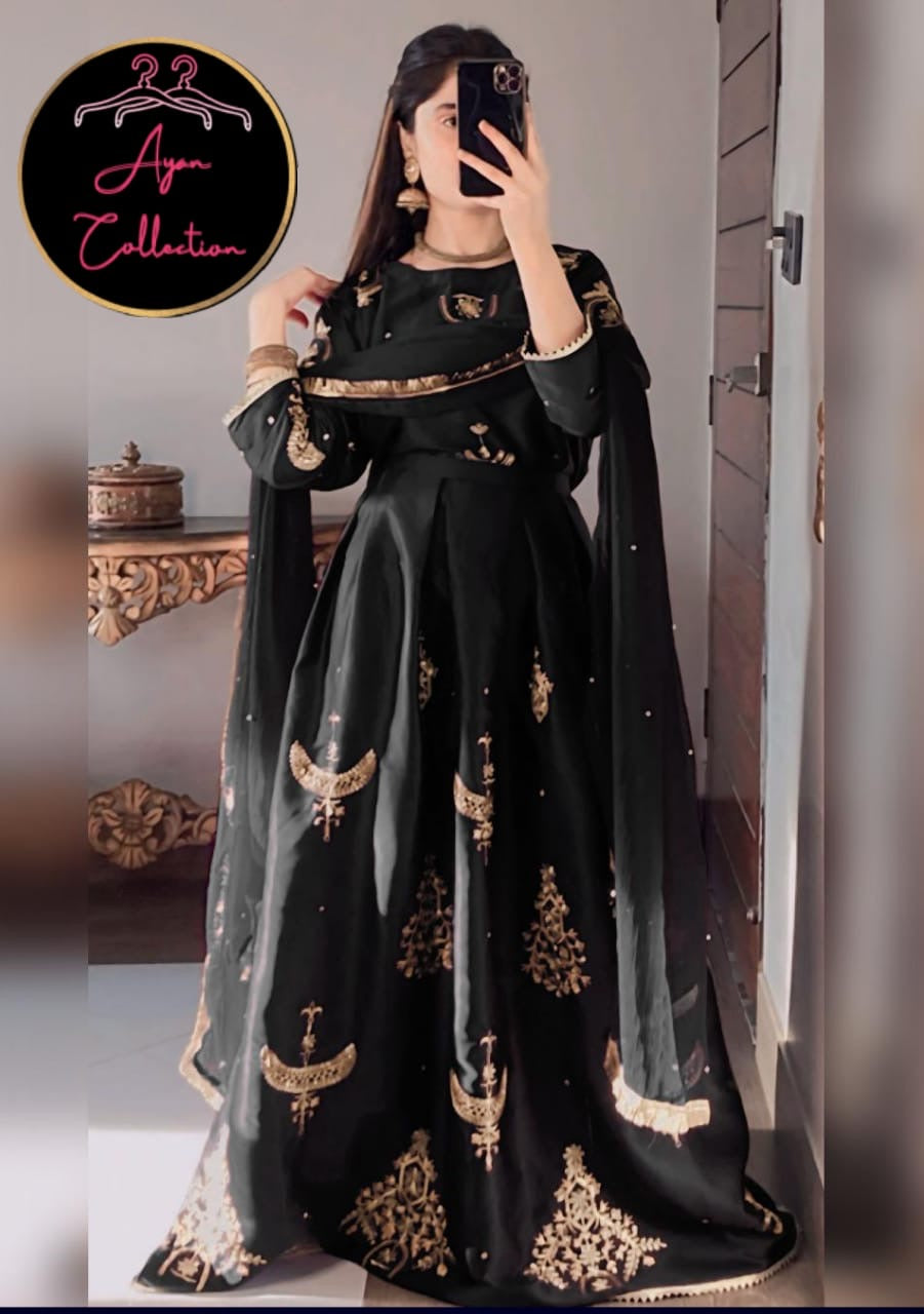 😍The Sequence Embroidery And Work Lace Top With Sequence Lace Work Skirt And Kiran Lace Pearls Attached Chiffon Dupatta ❤️👗💕