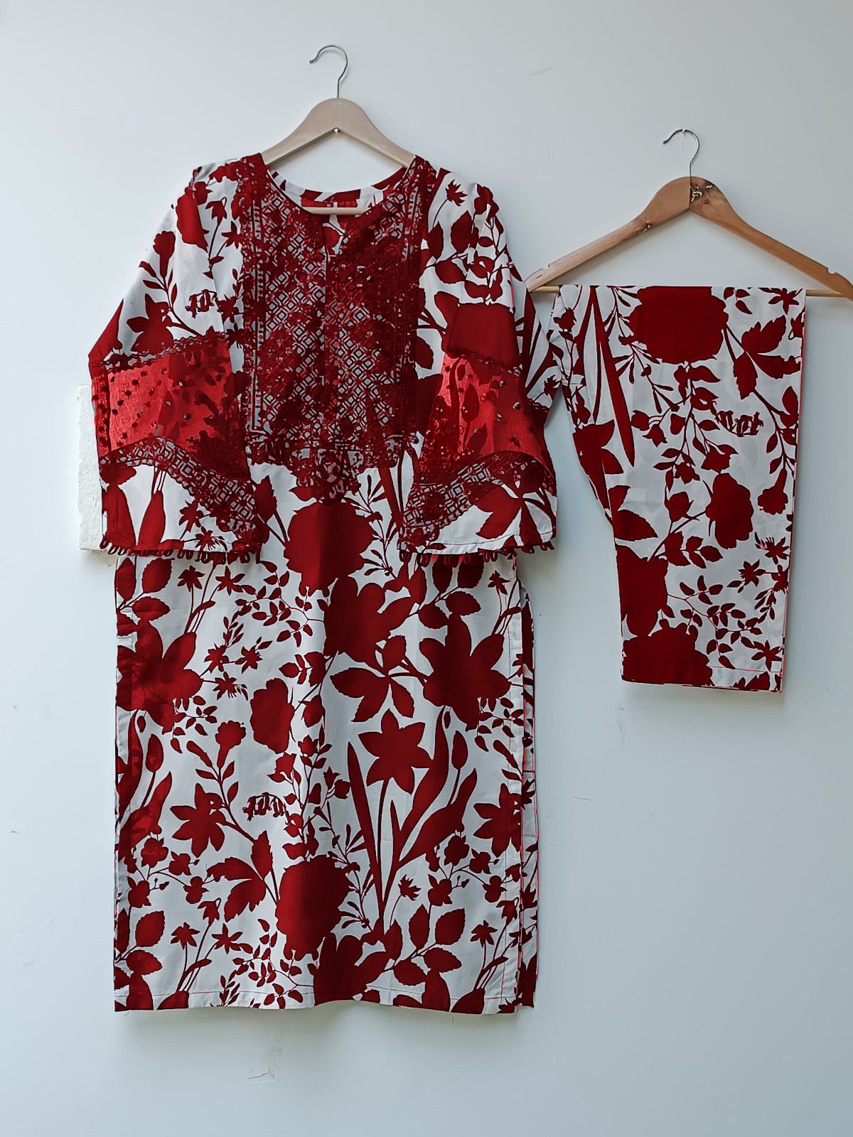 The Sequence Digital Printed Swiss Lawn👗❤️
