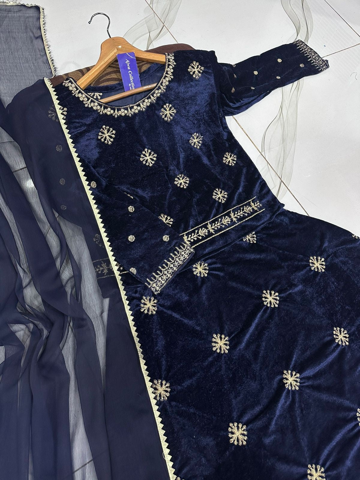 Neck,Sleeves Border Embroidered Top With Embroidered Skirt And Lace Work Dupatta Velvet 3Pcs 👗