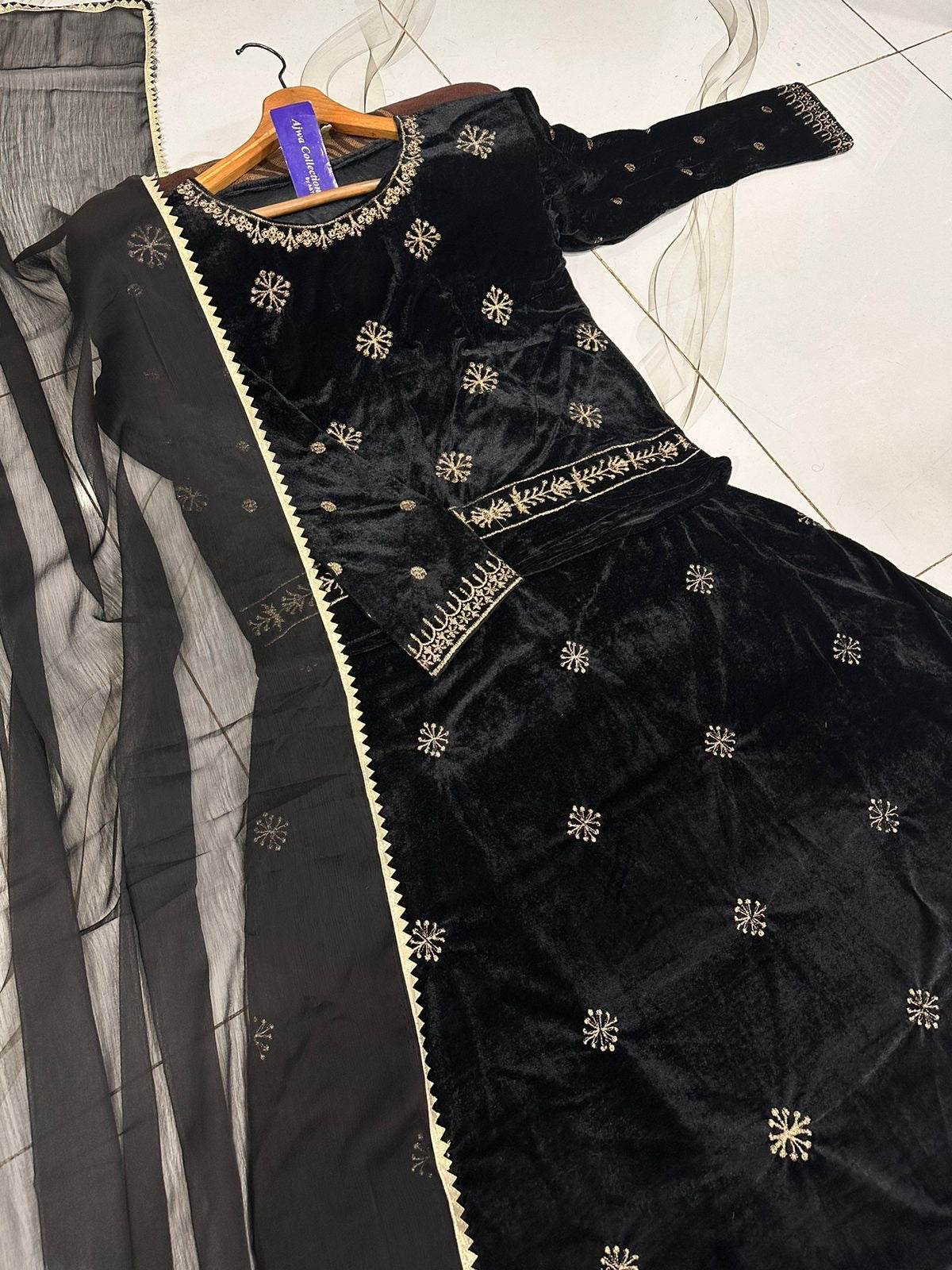 Neck,Sleeves Border Embroidered Top With Embroidered Skirt And Lace Work Dupatta Velvet 3Pcs 👗
