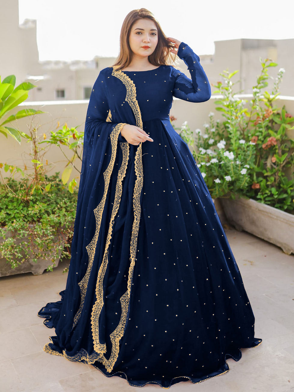 💕Pearls With Lace Work Long Flare Maxi with Embroidered and Pearls Dupatta and Trouser 3PCs ❤️
