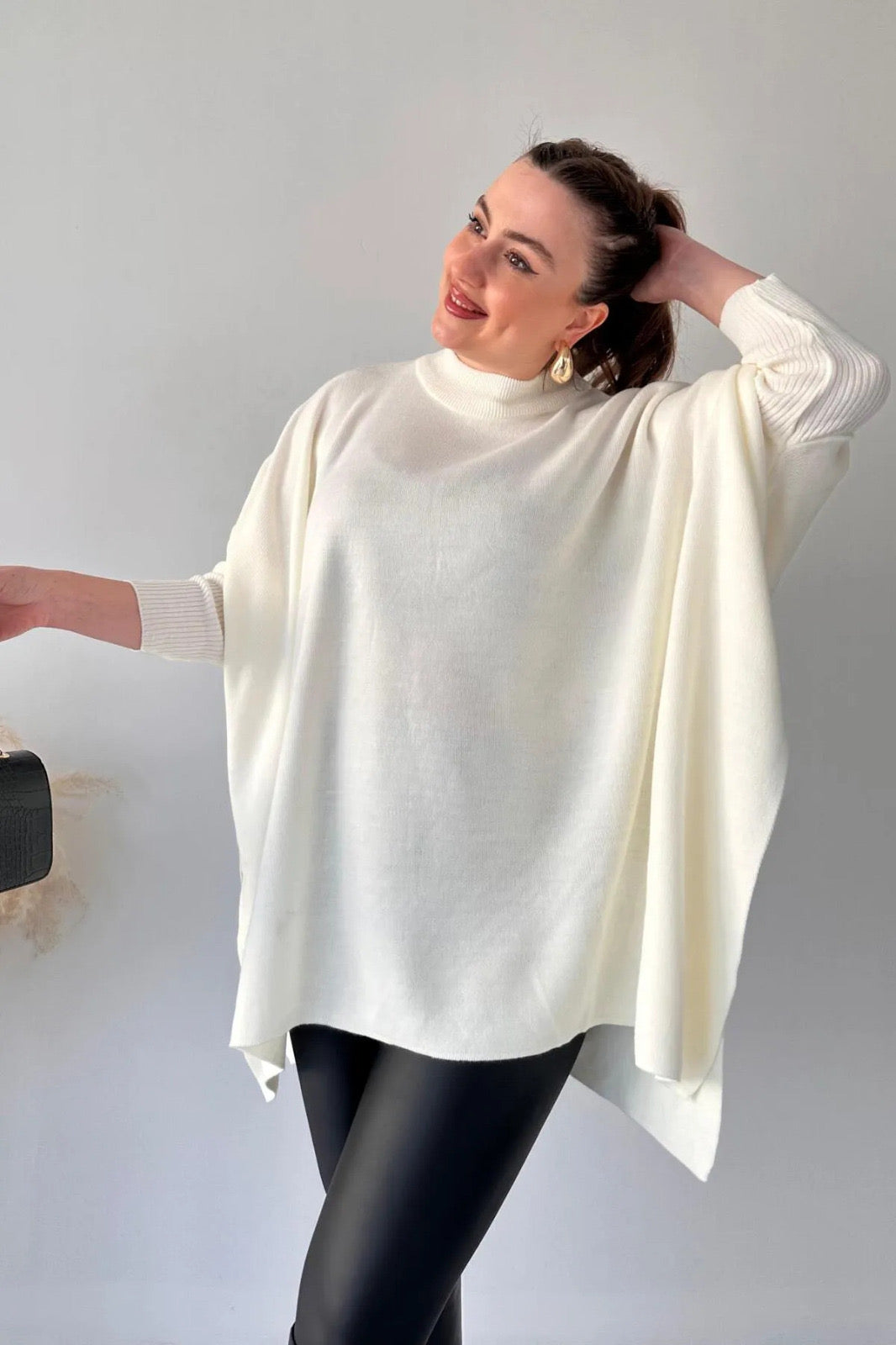 Stylish Airline Winter Poncho ✨💫