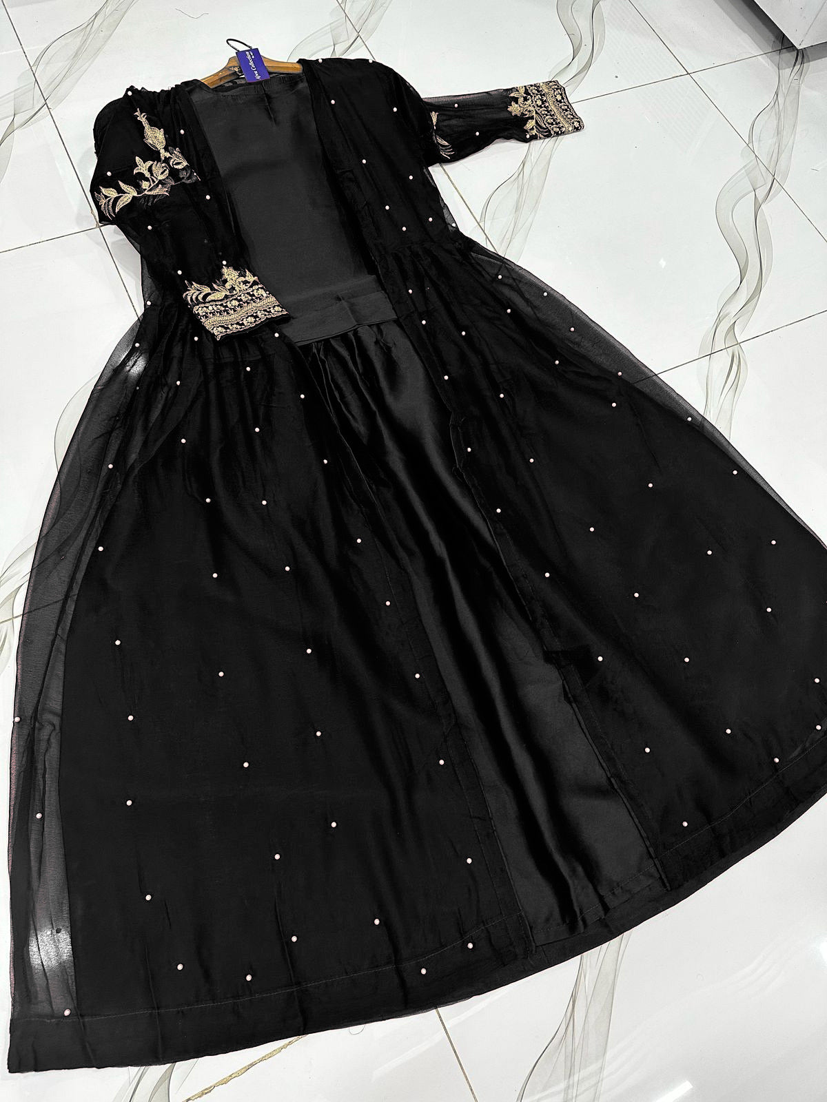 Embroidered With Front And Back Pearls Attached Gown And Embroidery Belt Attached Skirt With Top 3Pcs 👗❤️