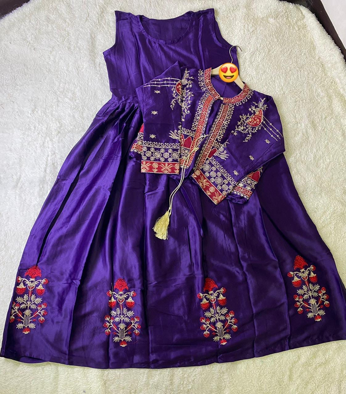 Embroidered Bunch Maxi With koti 😍