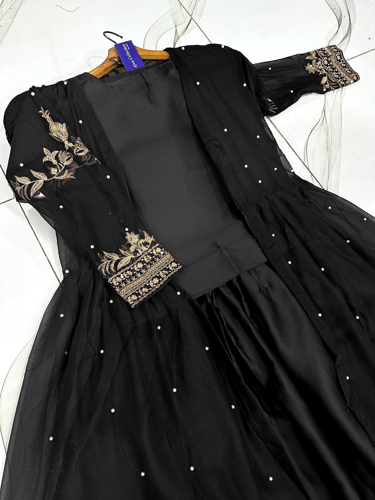 Embroidered With Front And Back Pearls Attached Gown And Embroidery Belt Attached Skirt With Top 3Pcs 👗❤️