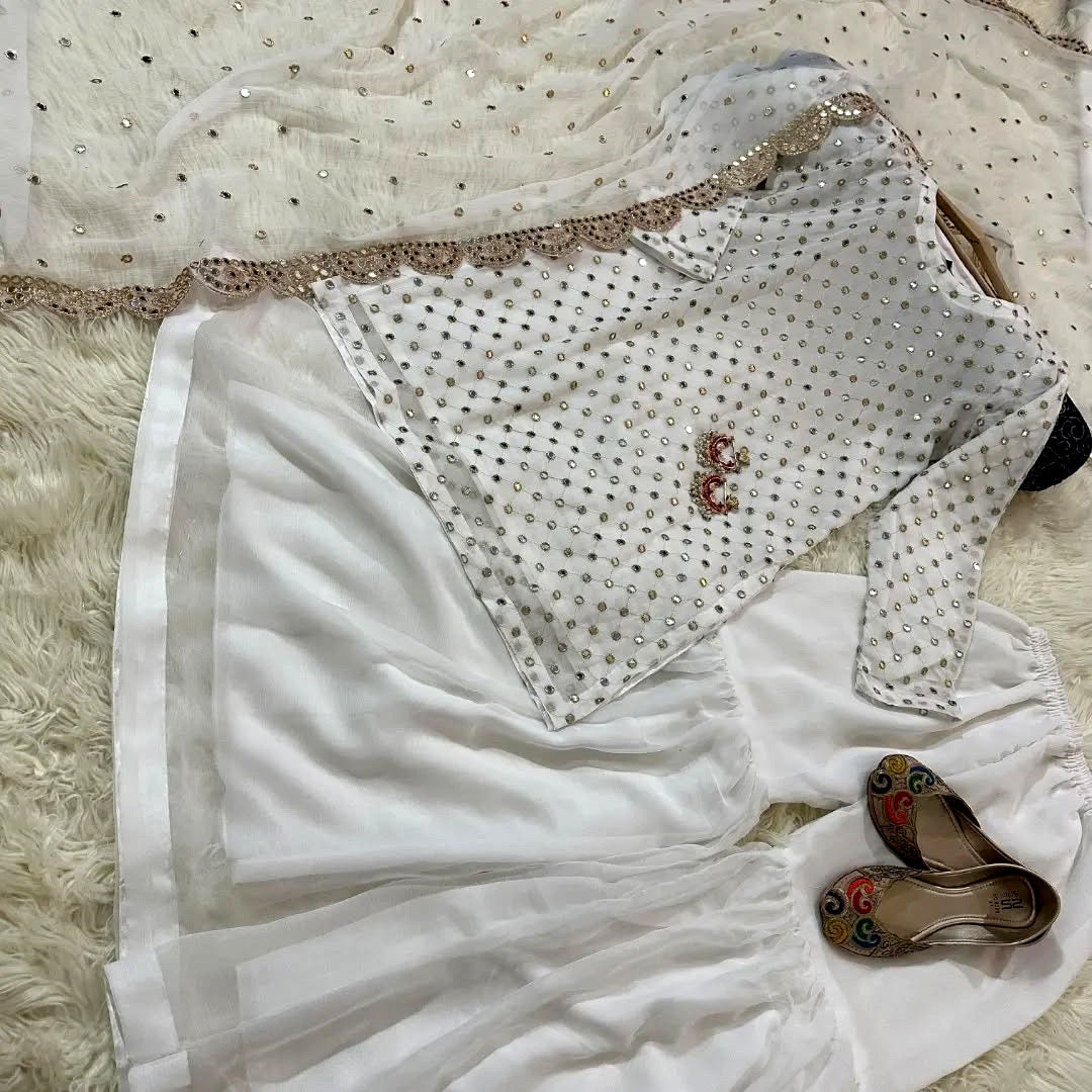 Eid Collection🎁Front and Sleeves 9MM Sequence Embroidered, with Cut Work 9MM Dupatta with Garara 3Piece🤩