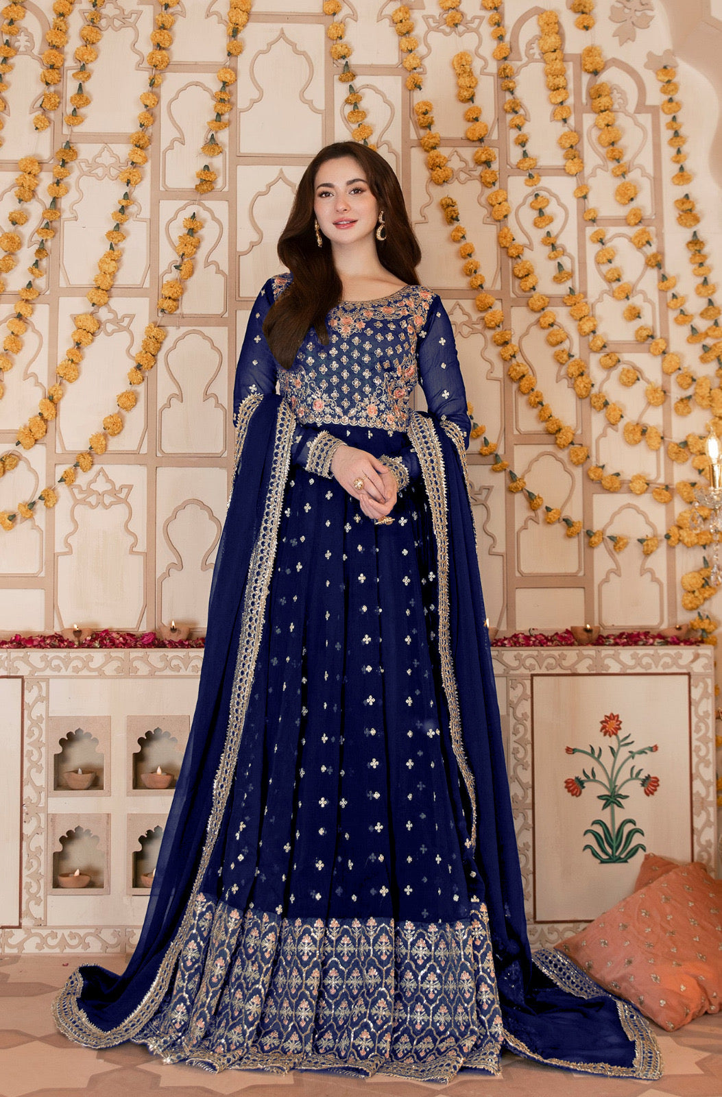 💕Front Heavy Colourful Neck,Sleeves Border Embroidery Maxi With Border Emb Dupatta 3Pcs🖤