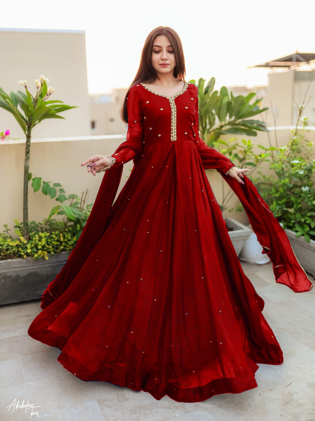 👗 Embroidered with Pearls Attached Long Maxi With Lace Work Chiffon Dupatta 3Pcs 😍