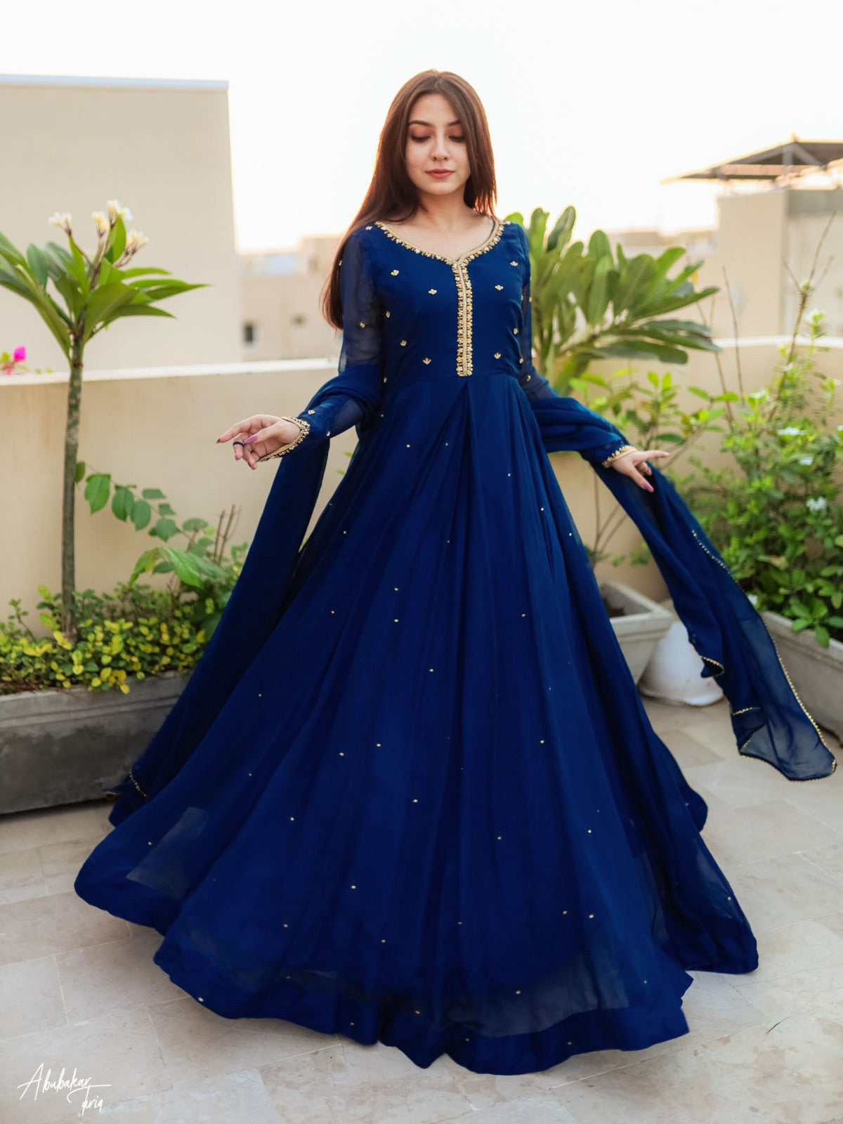 👗 Embroidered with Pearls Attached Long Maxi With Lace Work Chiffon Dupatta 3Pcs 😍