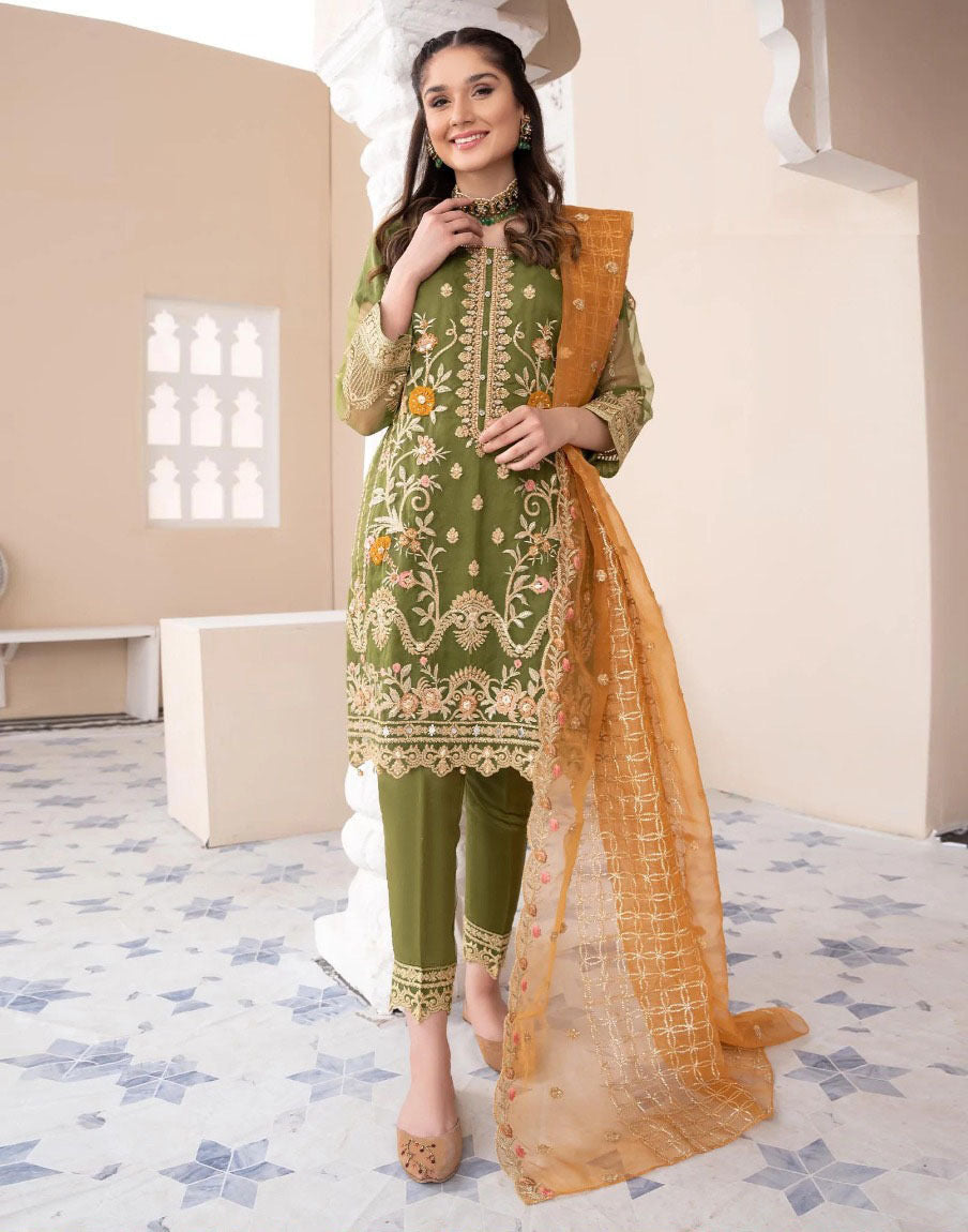 ❤️ Heavy Embroidered Shirt with Embroidered Trouser & Embroidered Dupatta 3PCs 😍