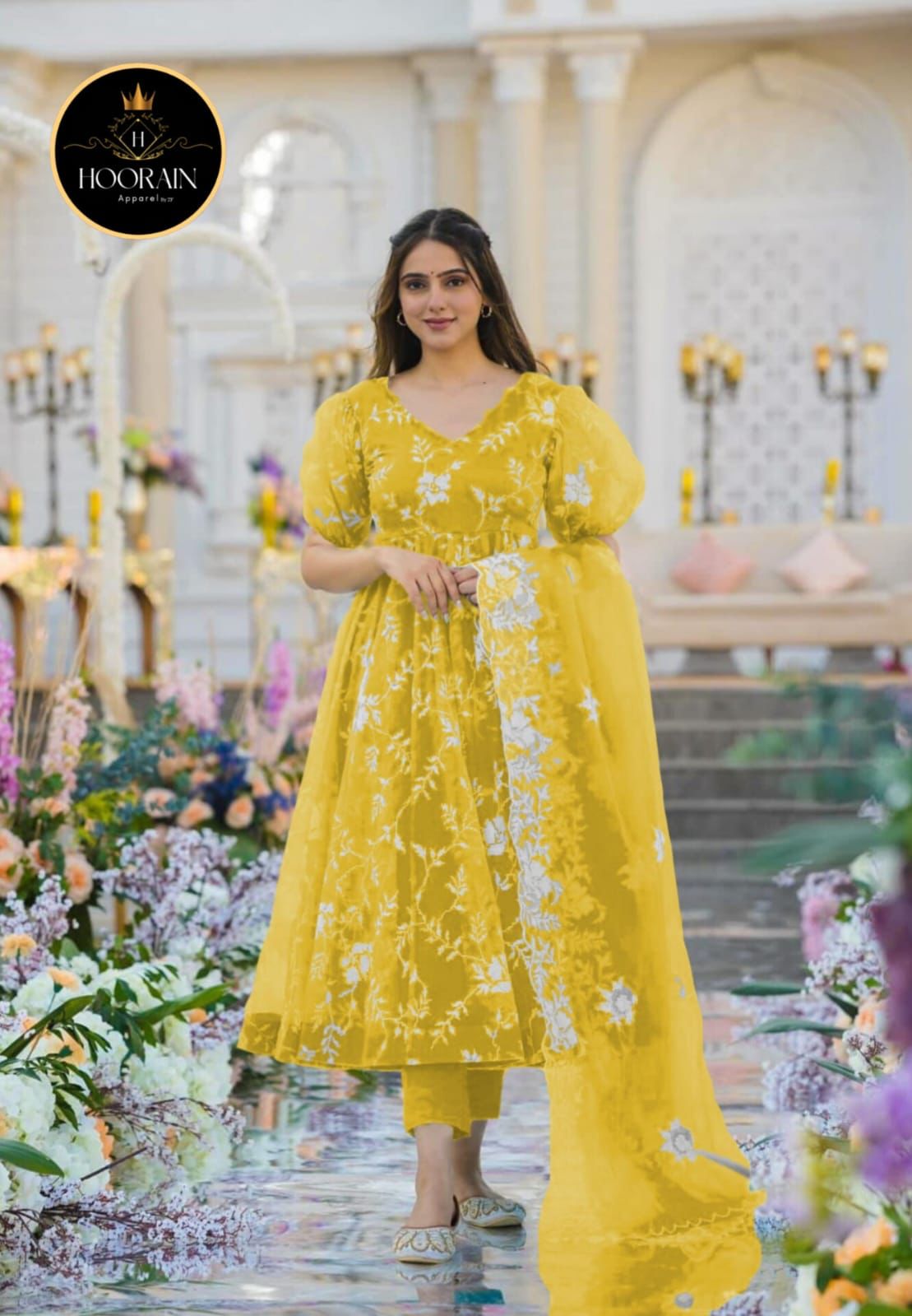 🌟 Elegant V-Neck Embroidery & Handwork 3-Piece Set 💃